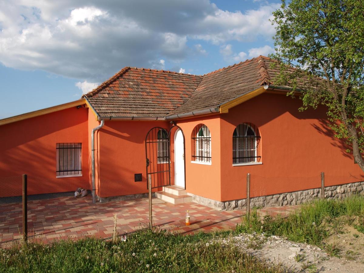 Villa Rozsa Haz Csernely Exterior foto